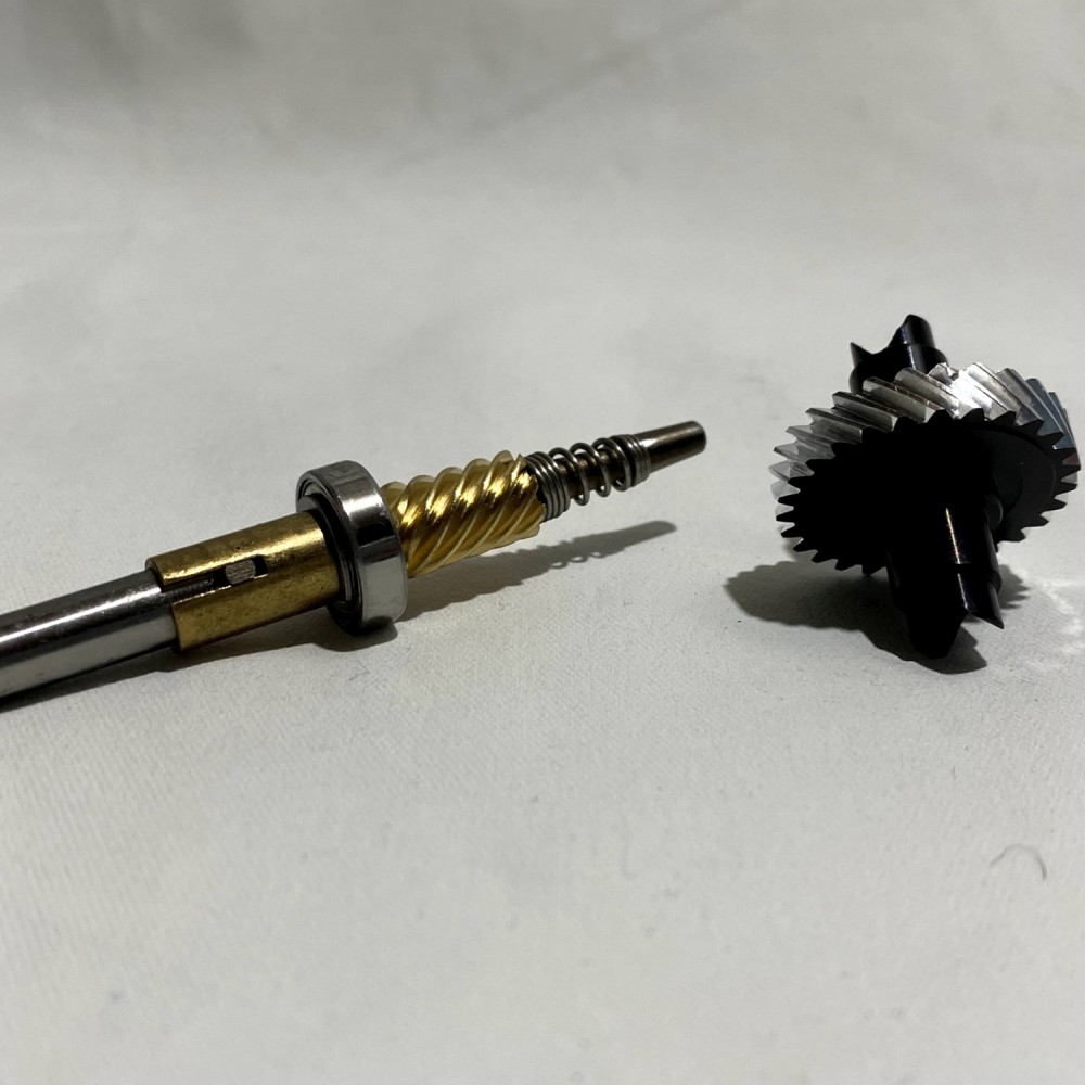 Zebco Omega Z03 Pro Cast Drive & Pinion Gear Kit QE4012-03