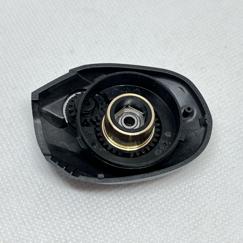 Shimano Aldebaran MGL-50/ MGL-50HG Right Handed Palm Side Plate BNT5880/10TB3